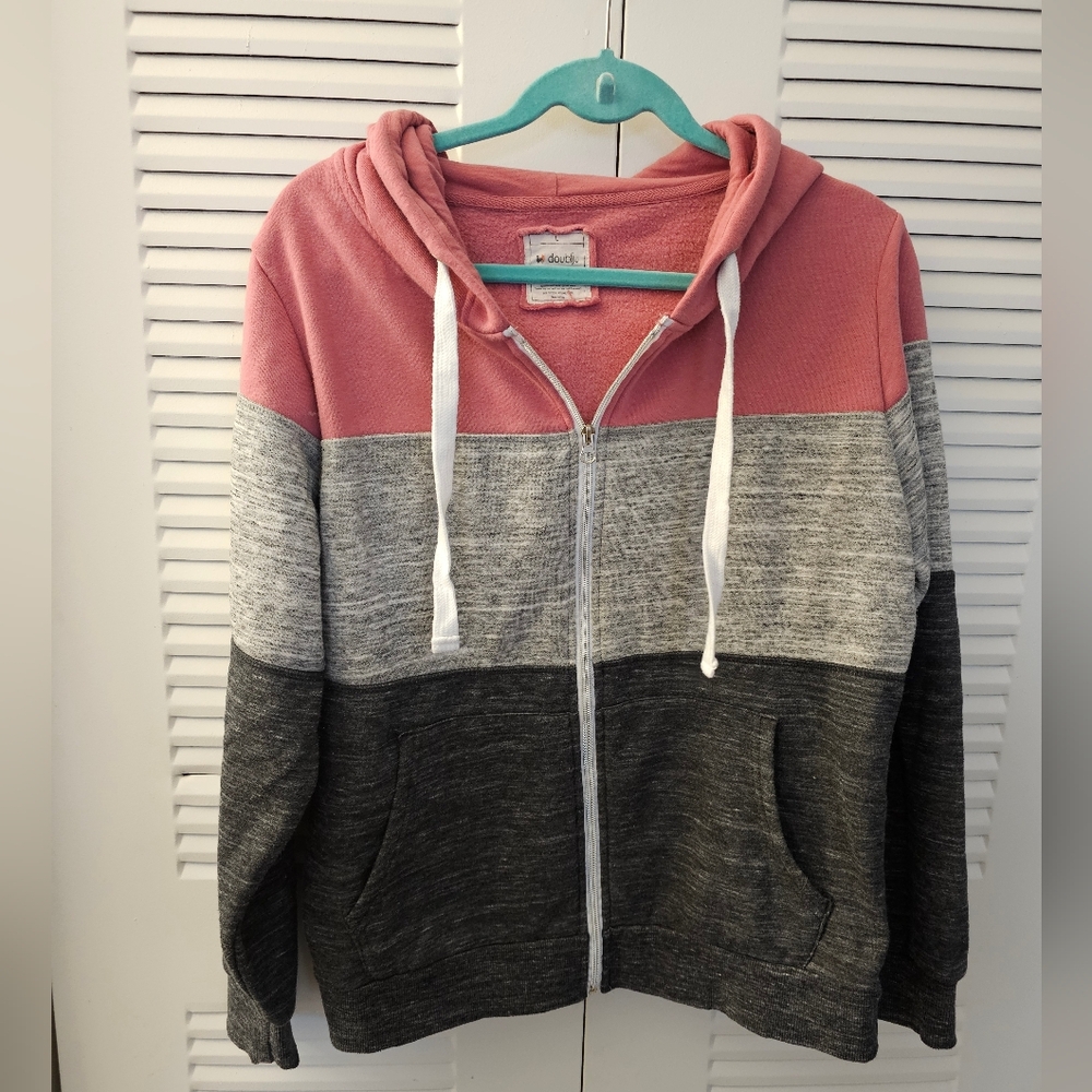 Doublju Soft Pink & Gray Zip-up Hoodie - Large